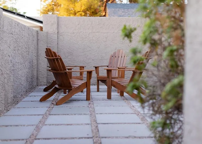 Next Getaway Home-3 Rooms, 4 Bed, 2 Bath, Backyard Holiday home Mesa